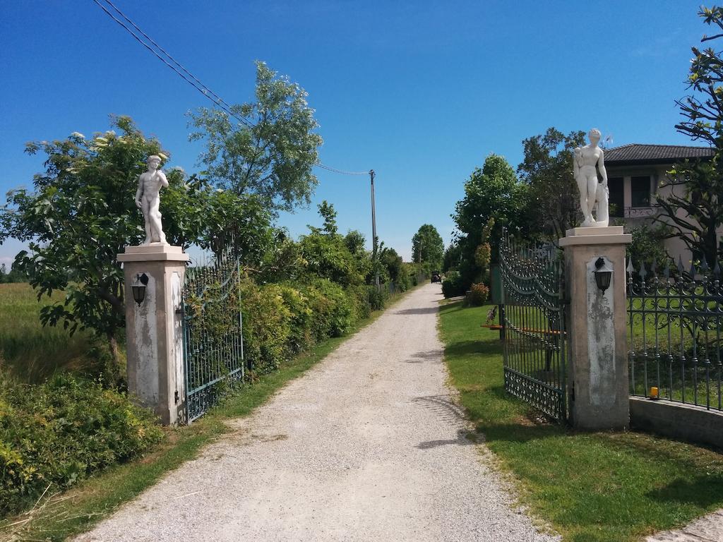 Campagna Lupia Agriturismo La Chioccia מראה חיצוני תמונה